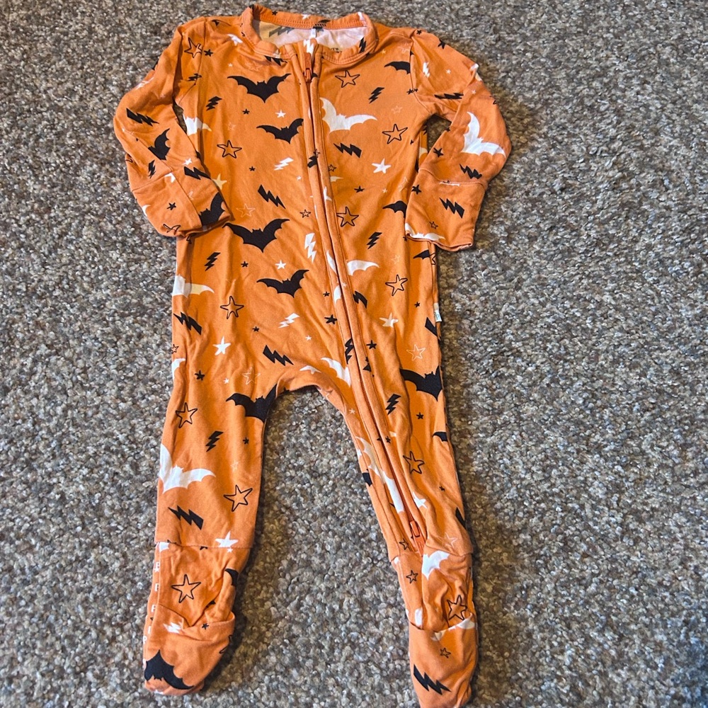 Posh Peanut Halloween Footie Pajamas, EUC, barely worn